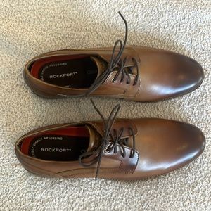 Never worn Rockport Oxford Dress Shoes